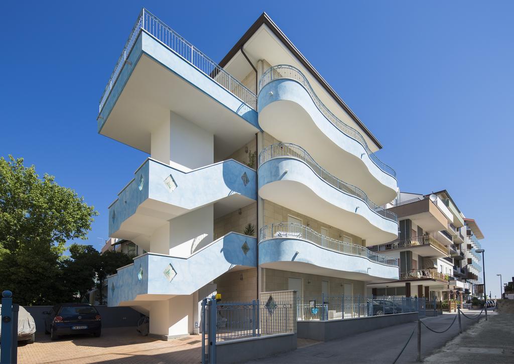 Milano Family Suite Bellaria-Igea Marina Eksteriør billede